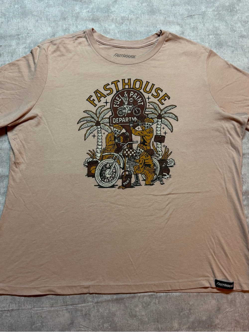 Fasthouse Woman’s 2XL Tan Graphic Logo Motorcycle Jersey Crew Neck T-Shirt